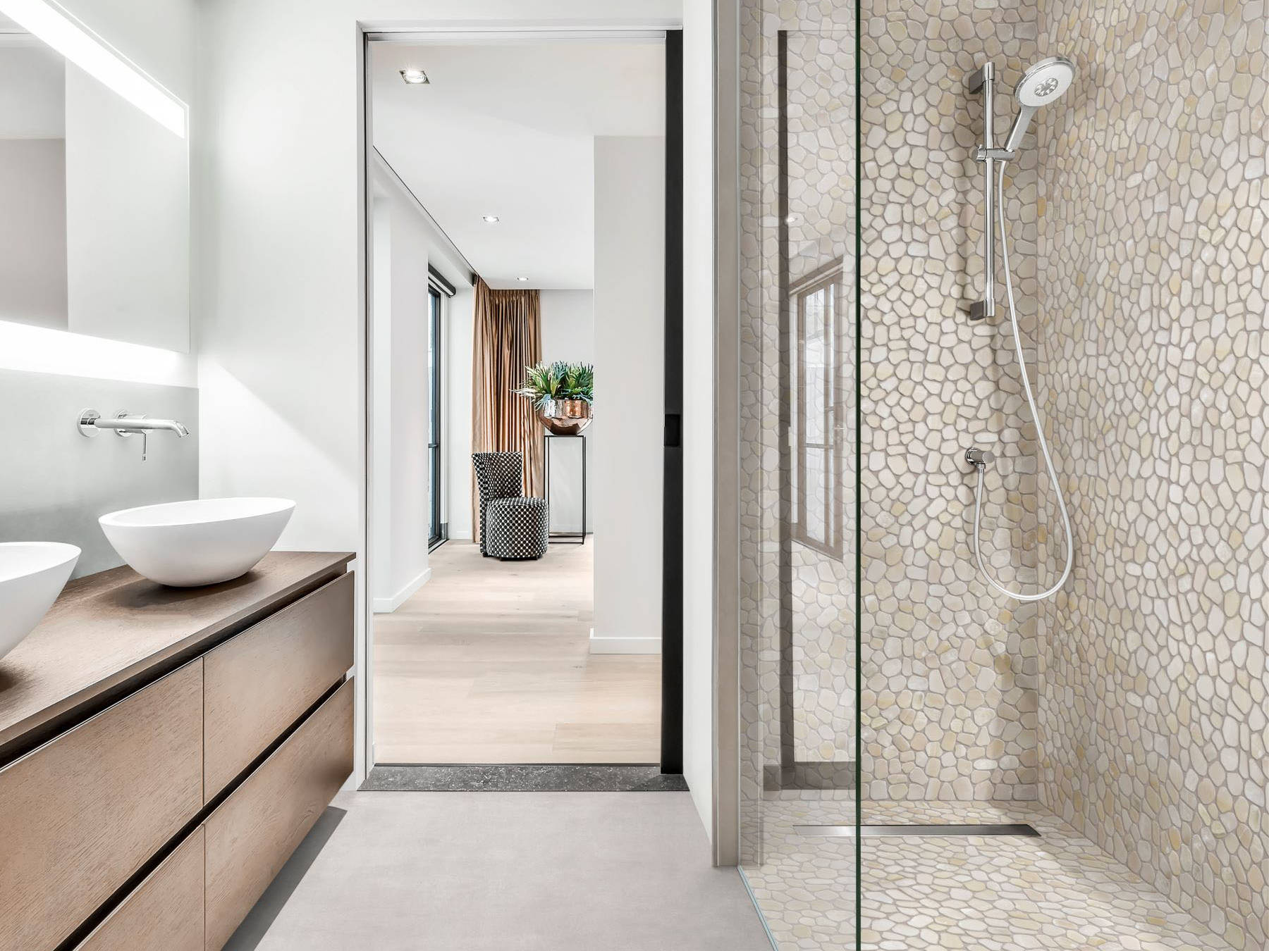 Onyx Light Beige Pebble Mosaic  | Best Tile and Wood